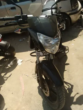 Bajaj Pulsar 135LS 2011