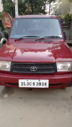 Toyota Qualis FS B6 2001