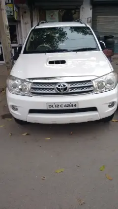 Toyota Fortuner 4X4 2011