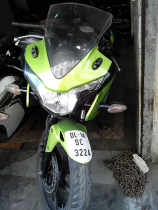 Honda CBR 150R 150cc 2013