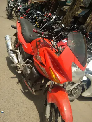 Hero Karizma R 223cc 2010