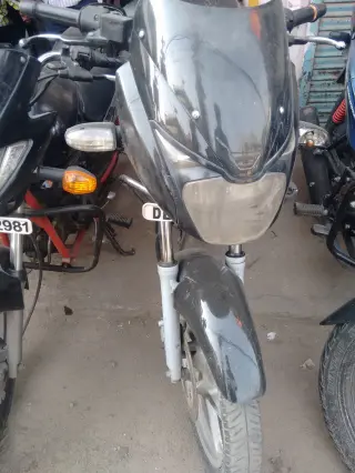 Bajaj Pulsar 150cc 2006