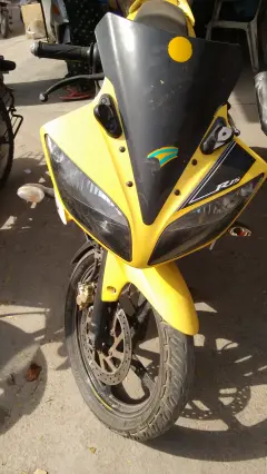 Yamaha YZF-R15 150cc 2010