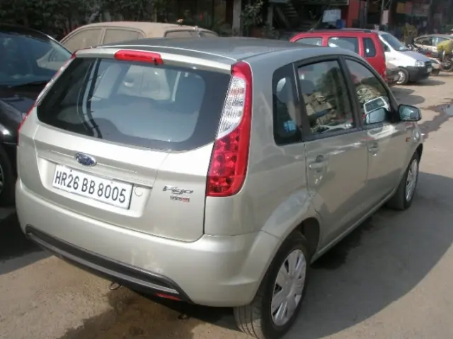 Ford Figo DURATORQ TITANIUM 1.4 2010