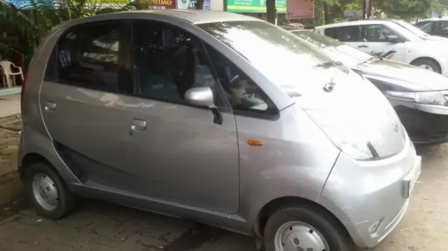Tata Nano LX 2010