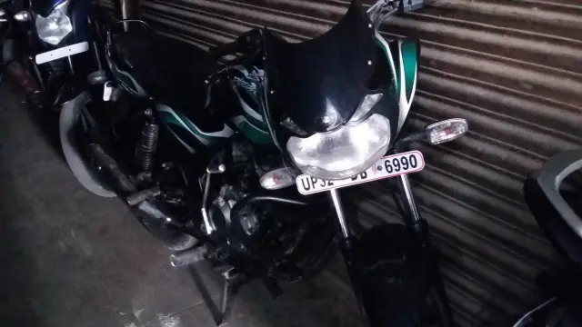 Bajaj Discover 100M 2012