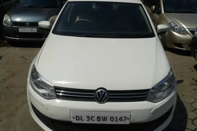 Volkswagen Polo COMFORTLINE 1.2L DIESEL 2011