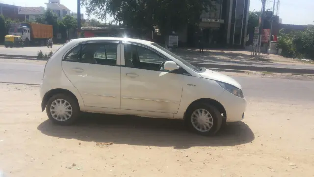 Tata Indica Vista LX TDI 2011