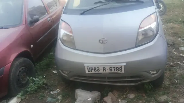 Tata Nano LX 2010