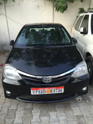 Toyota Etios V 2011