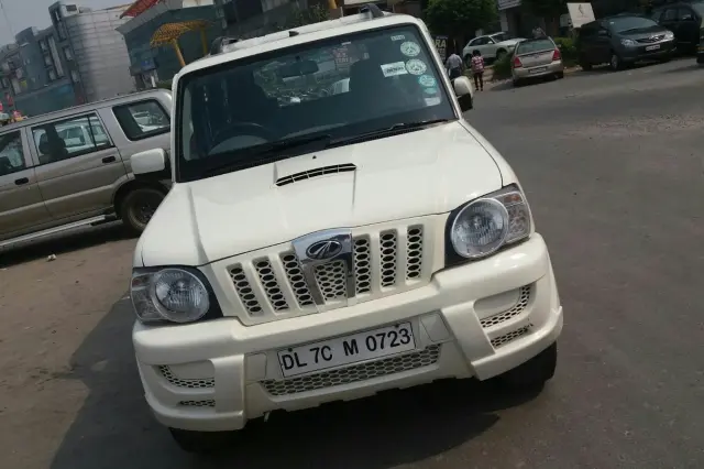 Mahindra Scorpio LX 4WD BS IV 2012