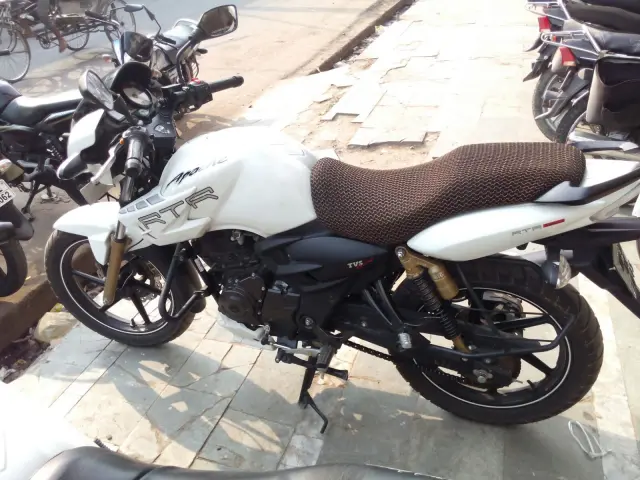 TVS Apache RTR 180cc 2015