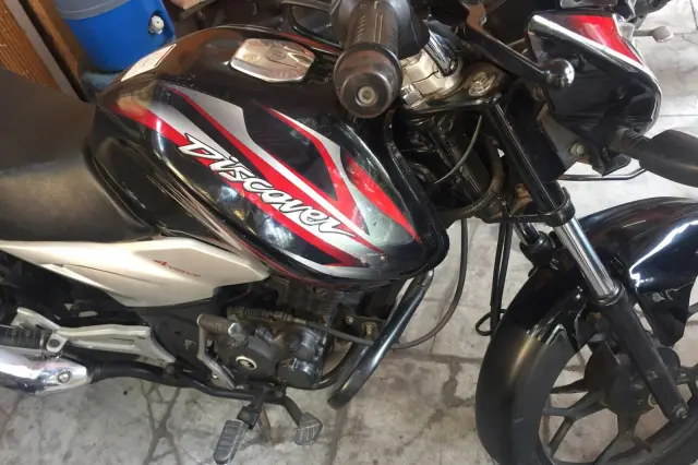 Bajaj Discover 100T 2013