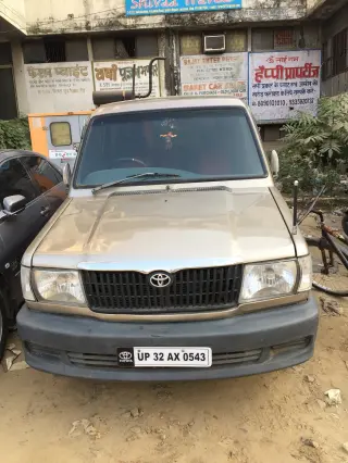 Toyota Qualis FS B2 2003