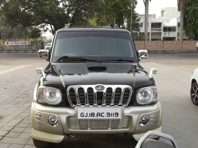 Mahindra Scorpio SLX 2007