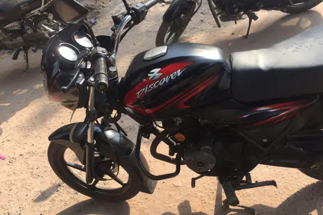 Bajaj Discover150 150cc 2011