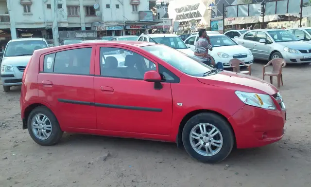 Chevrolet U-VA LT 1.2 ABS 2013