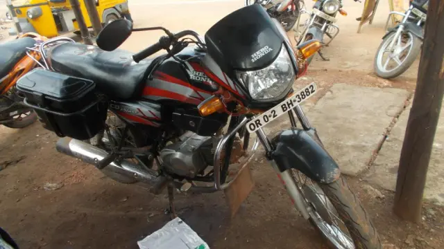 Hero CD Deluxe 100cc 2011