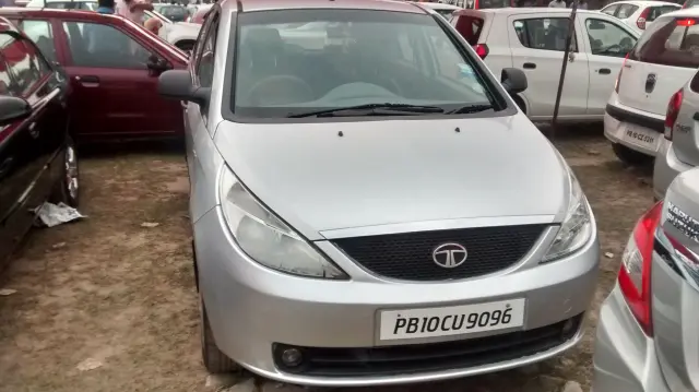 Tata Indica Vista LX TDI 2010