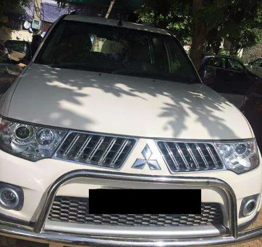 Mitsubishi Pajero Sport 2.5 MT 2013