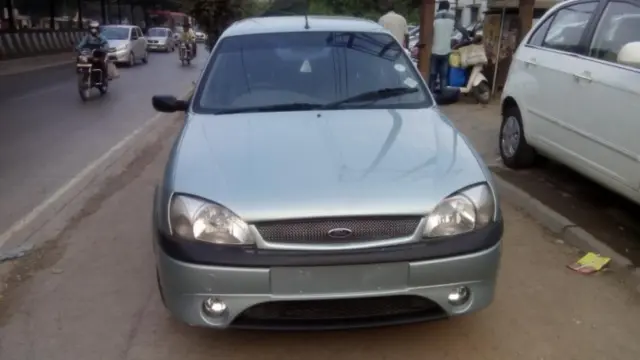 Ford Ikon 1.3 Flair 2006