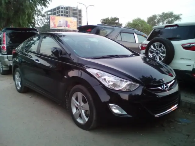 Hyundai Elantra 1.6 SX MT 2013
