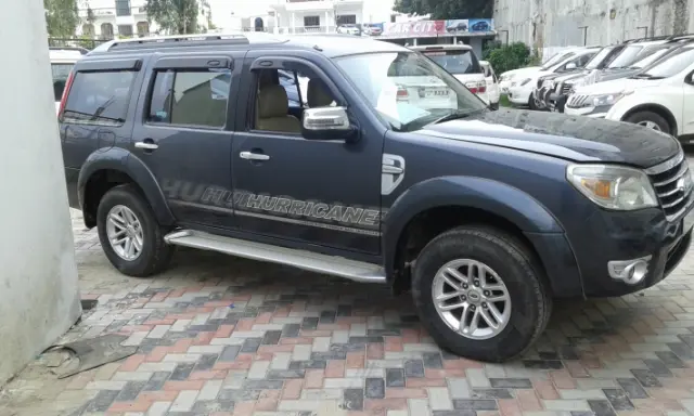 Ford Endeavour 3.0L Hurricane LIMITED EDITION 2011