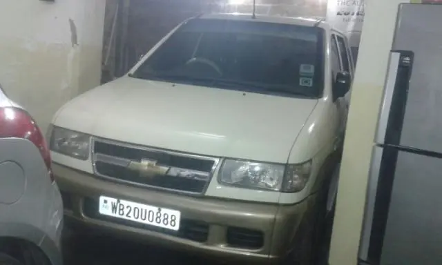 Chevrolet Tavera NEO LT L 9 STR BS III 2009