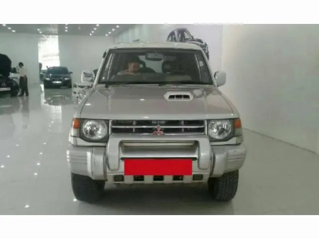 Mitsubishi Pajero SFX 2.8 2007