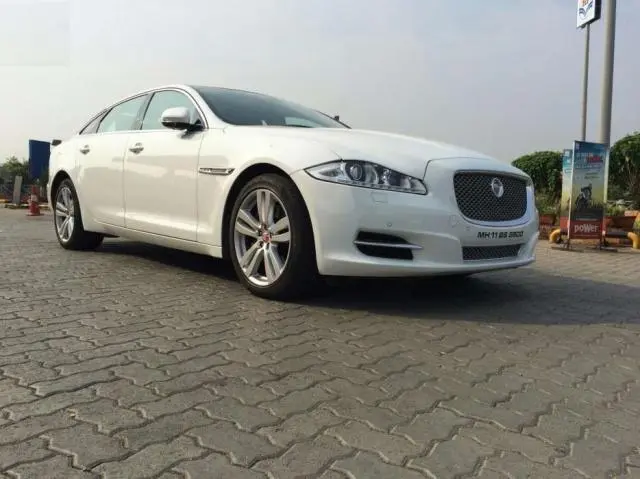 Jaguar XJ L 3.0 V 6 PORTFOLIO 2014