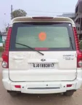 Mahindra Scorpio VLX 4WD AT 2013