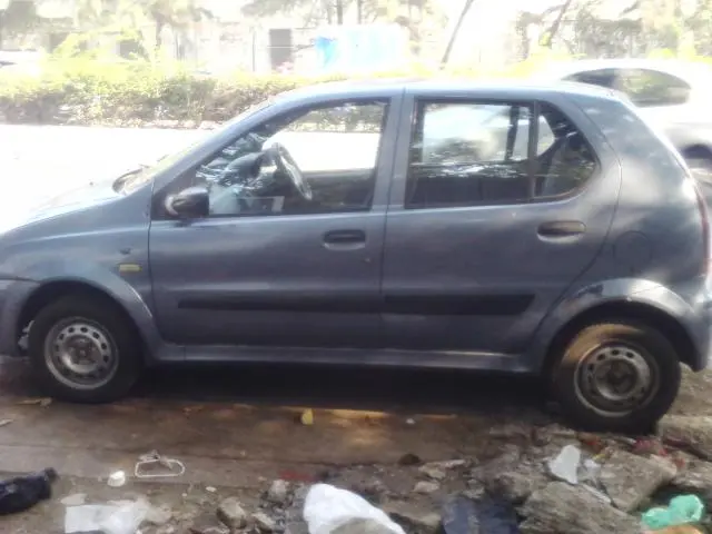 Tata Indica LX 2005