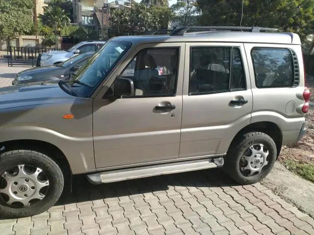 Mahindra Scorpio LX BS IV 2010