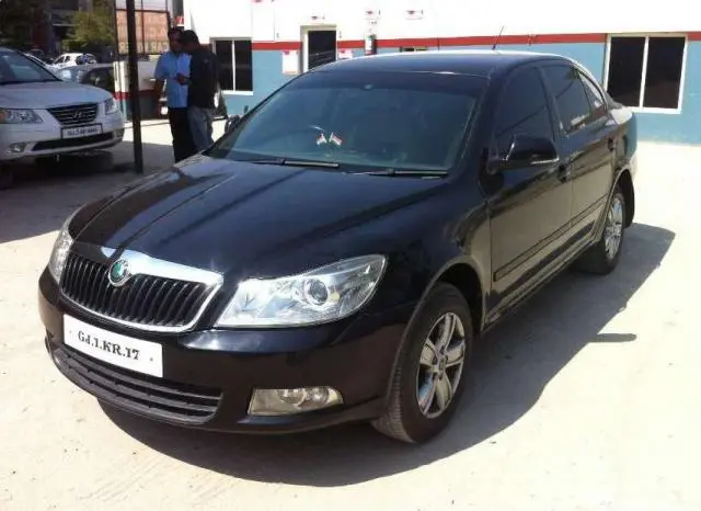 Skoda Laura AMBITION 2.0 TDI CR AT 2011