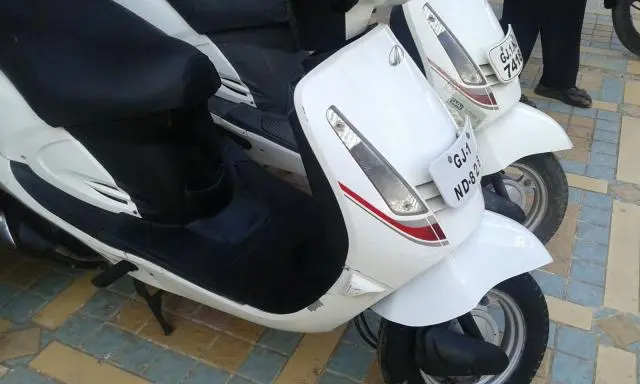 Mahindra Duro 125 2011