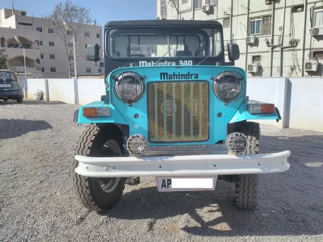 Mahindra Jeep Classic 1984
