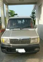Toyota Qualis GS C4 2002