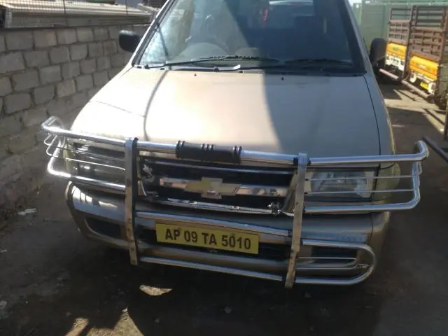 Chevrolet Tavera NEO LS B3 10 STR BS III 2010