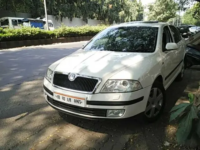 Skoda Laura LK 1.9 PD MT 2008
