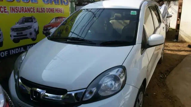 Honda Mobilio E I - DTEC 2014