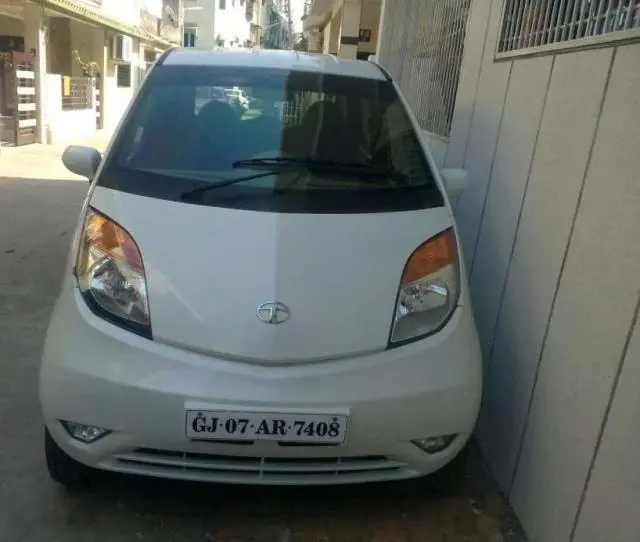 Tata Nano LX 2012
