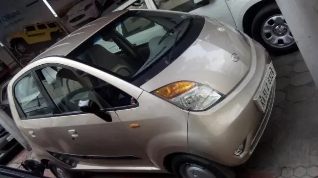 Tata Nano LX 2010