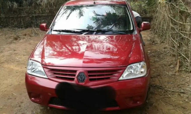 Mahindra Renault Logan GL 1.4 2010