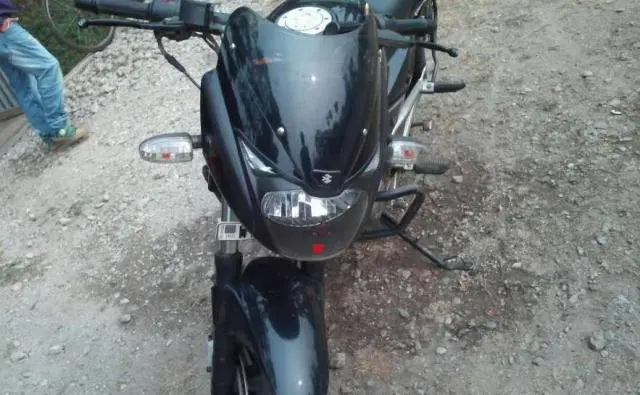 Bajaj  Pulsar 180cc 2013