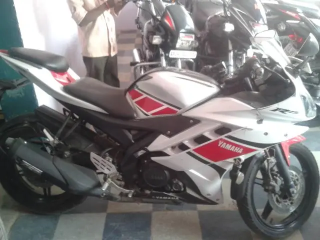 Yamaha YZF-R15 150cc 2012