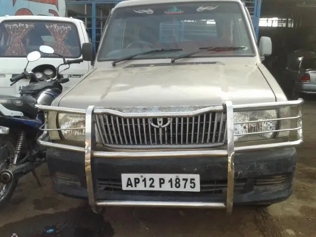 Toyota Qualis FS B1 2003