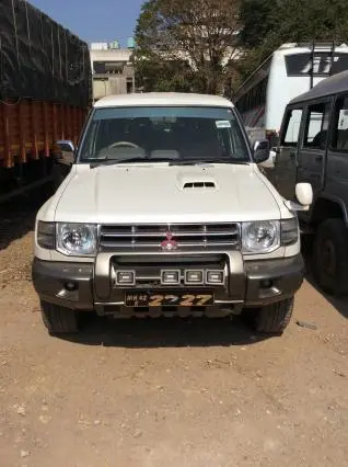Mitsubishi Pajero SFX 2.8 2012