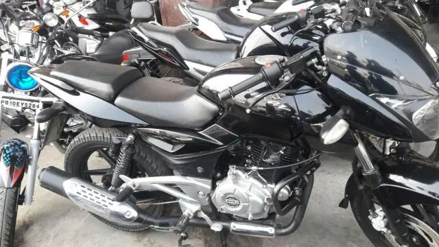 Bajaj  Pulsar 180cc 2013