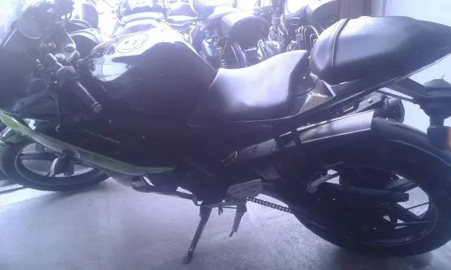 Yamaha YZF-R15 150cc 2013