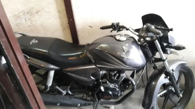 Honda CB Shine 125cc 2013